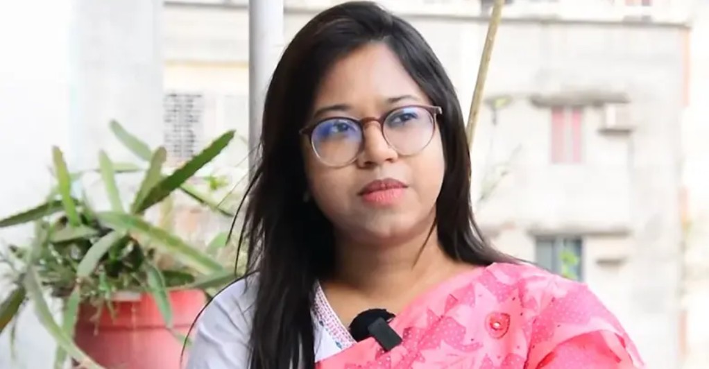 এনসিপি নেত্রী মনিরা শারমিনের মনোনয়ন বাতিল